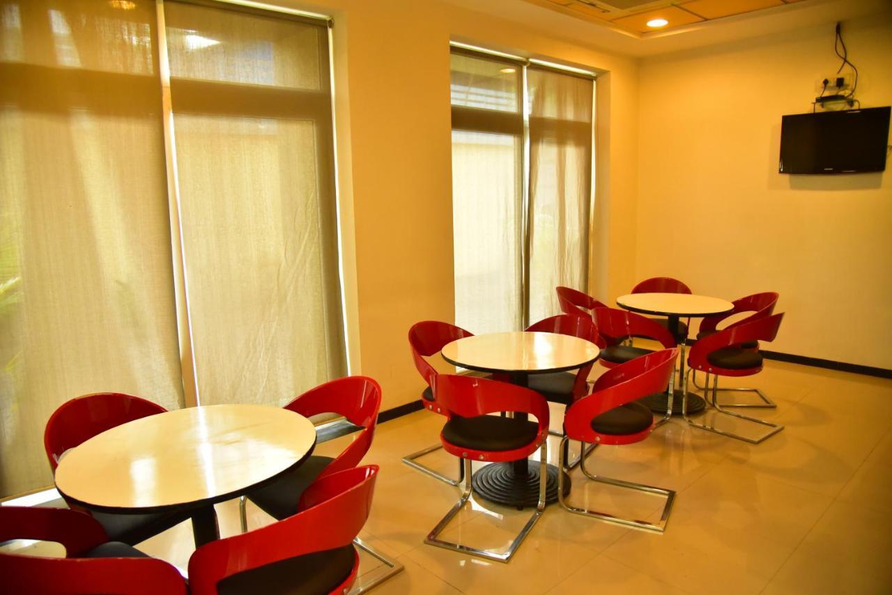 Hi 5 Hotel & Experience Nashik Ngoại thất bức ảnh